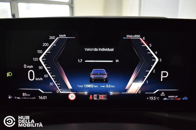 BMW 318d 48V Touring